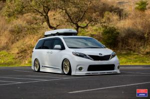 Toyota Sienna X Work on Vossen Wheels (VWS-2) '2017